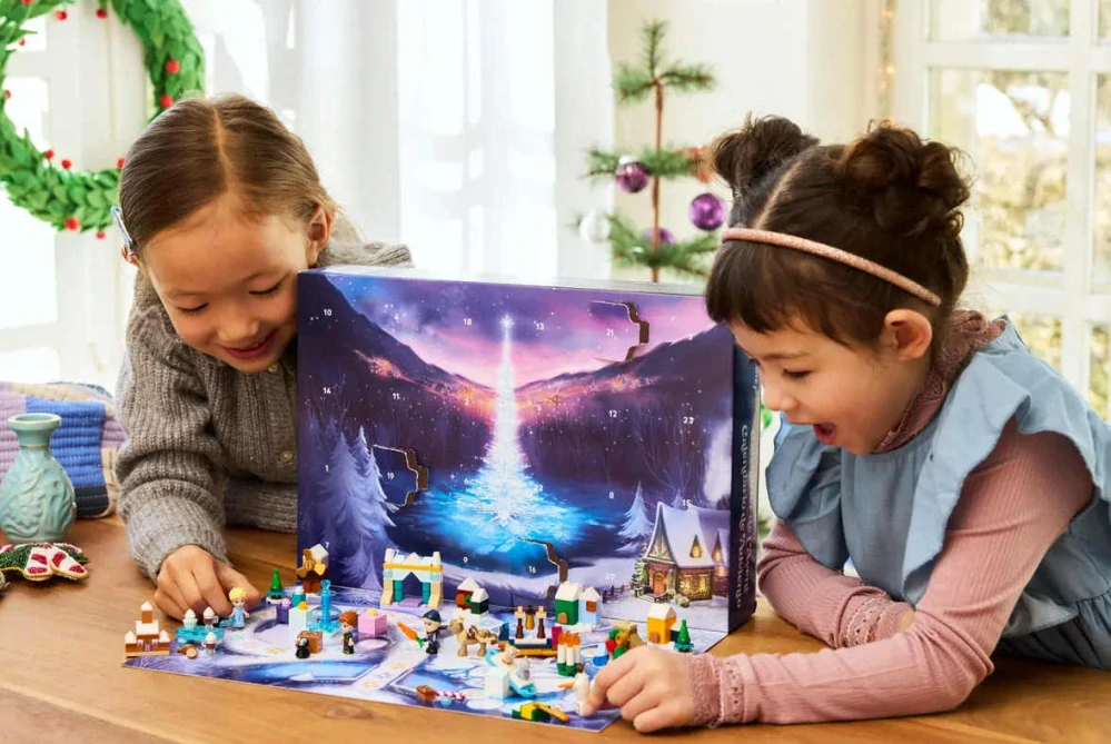 Lego Disney 43273 Adventní kalendář 2025